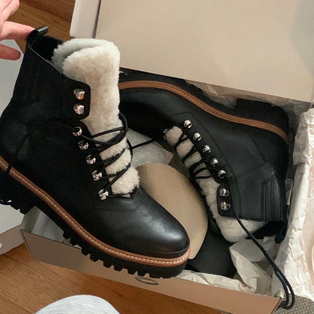 Marc fisher shearling boots 7.5 izzie never worn - no offers please